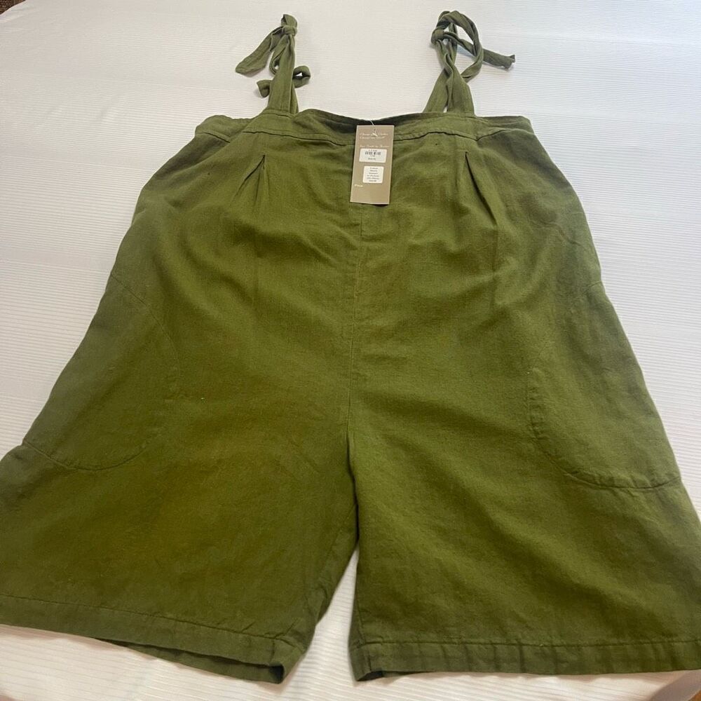 NWT Avatar Olive Cotton Shorts Jumper With Pockets Size XL New
